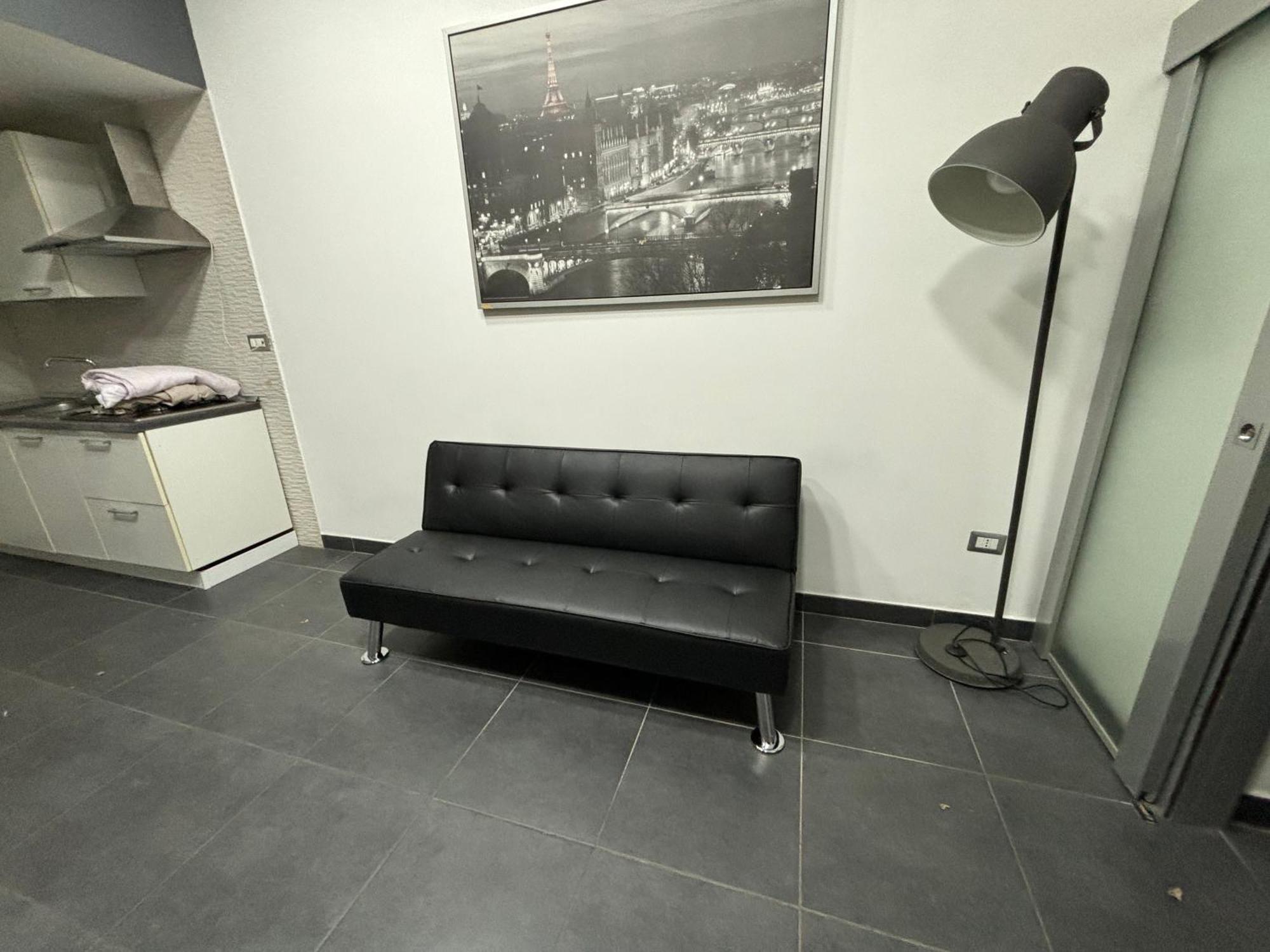 Napoli Centro Casa Con Due Camere E Cucina Екстер'єр фото